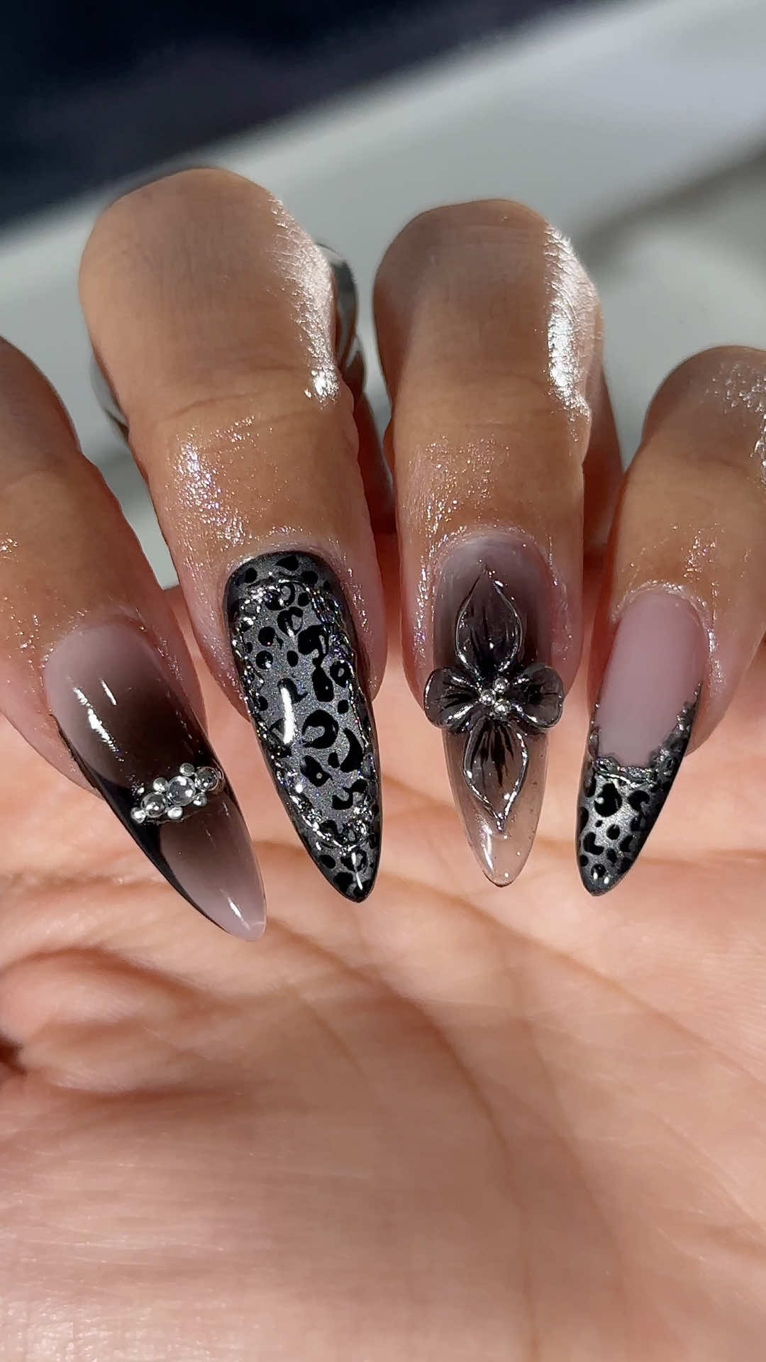 @bynicolemv