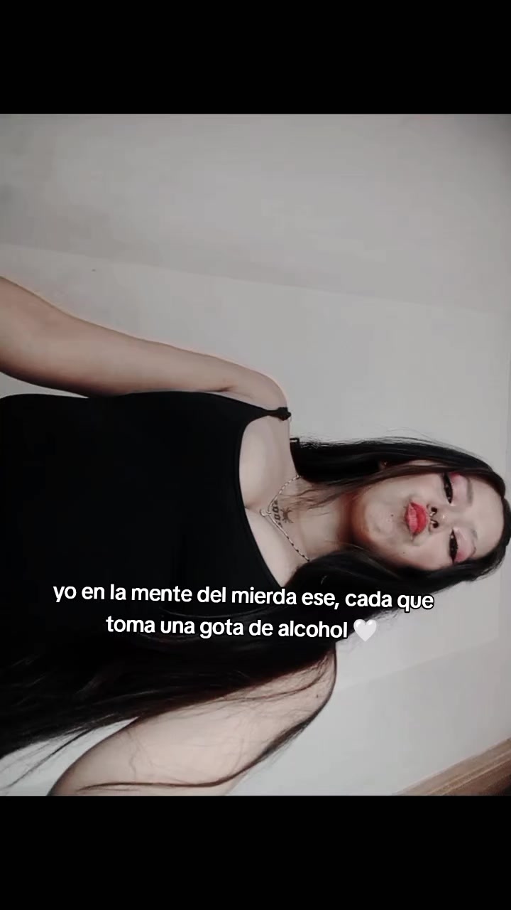@i'am Nicole🤍🕷️