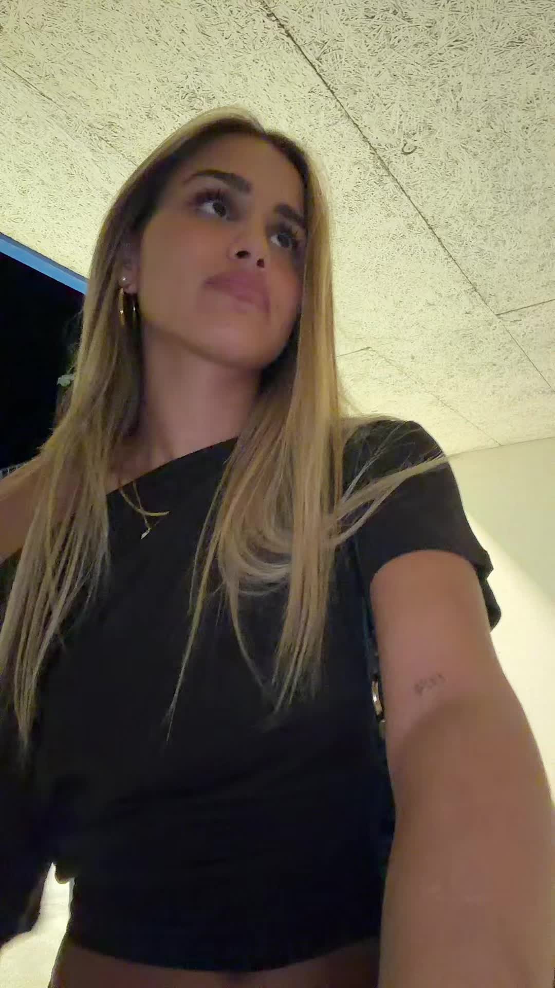 @Alegria