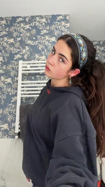@meeeerrchss