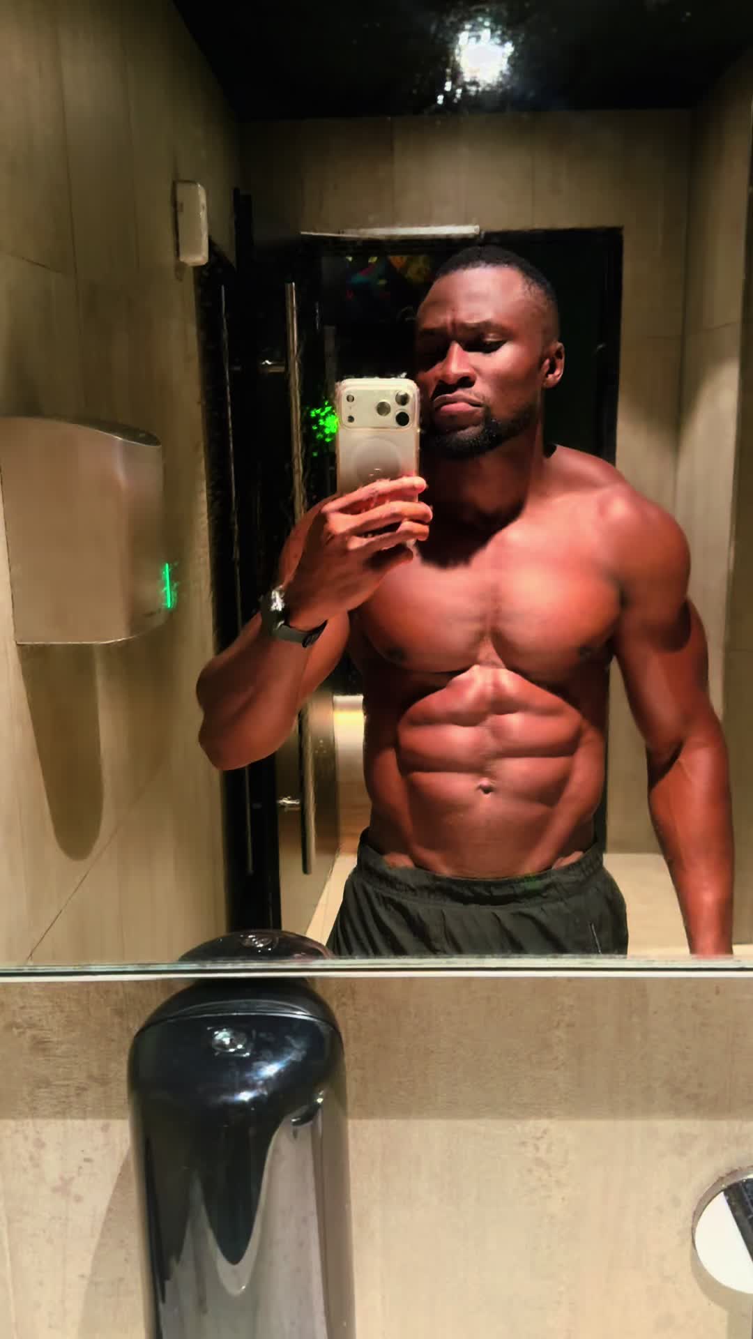 @KING OF Abs... !!!!