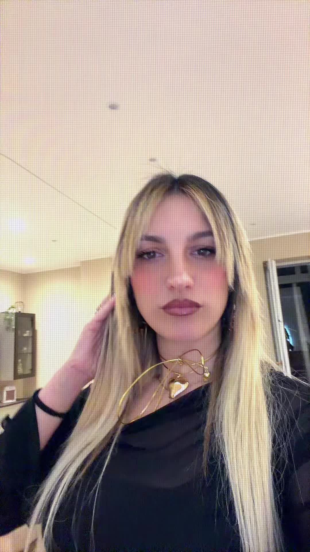 @ilaria_gallo_