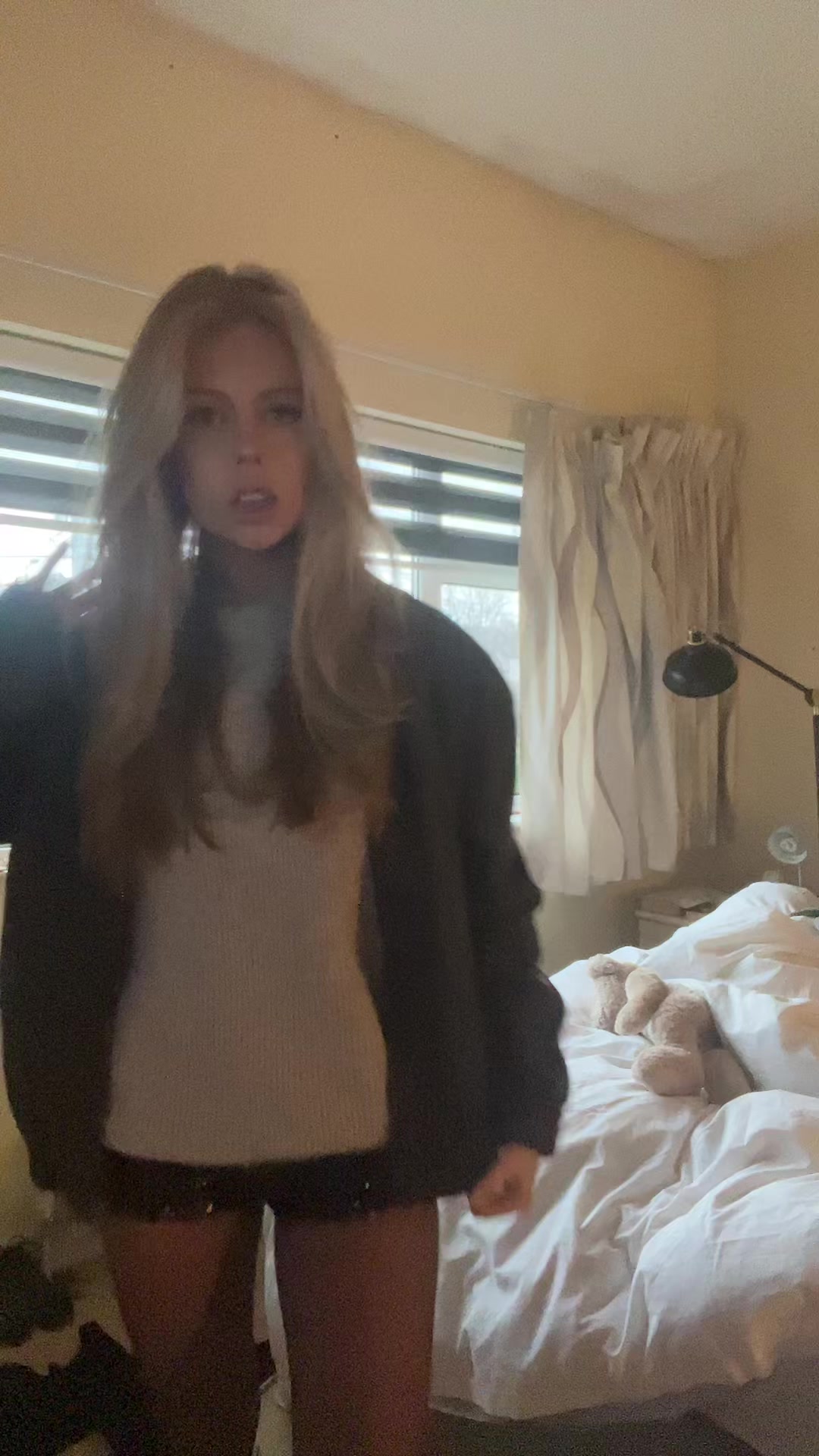 @laurenhand