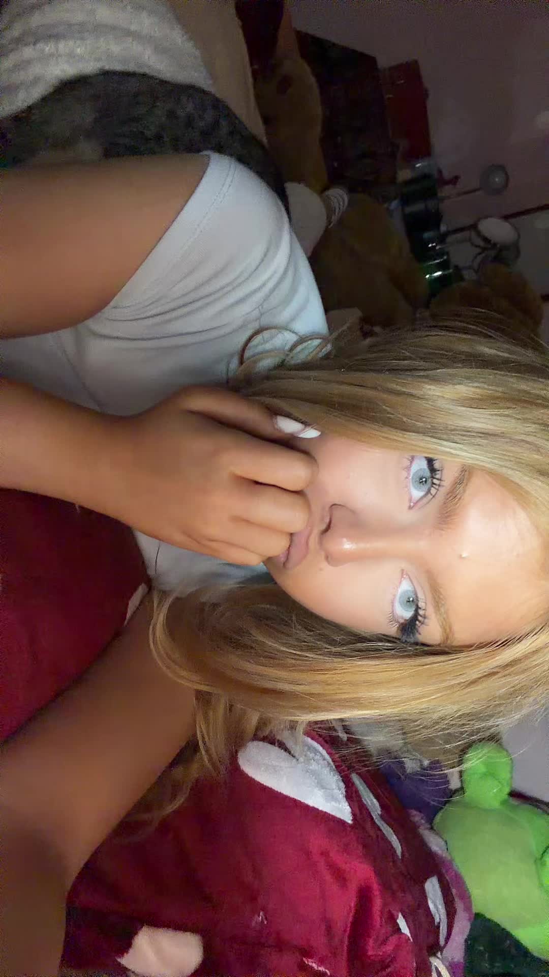 @mihaela___10