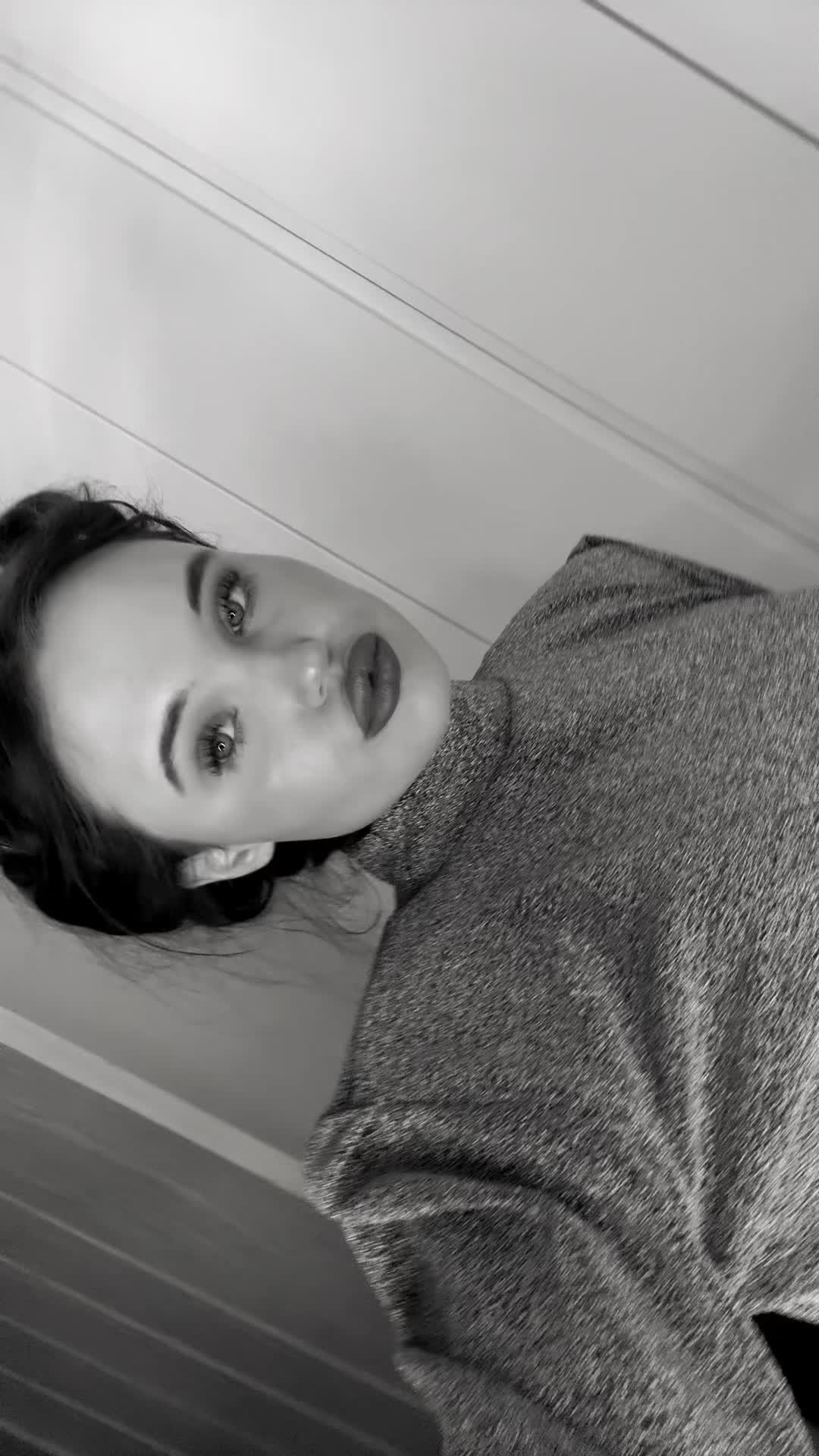 @avadilworthxx