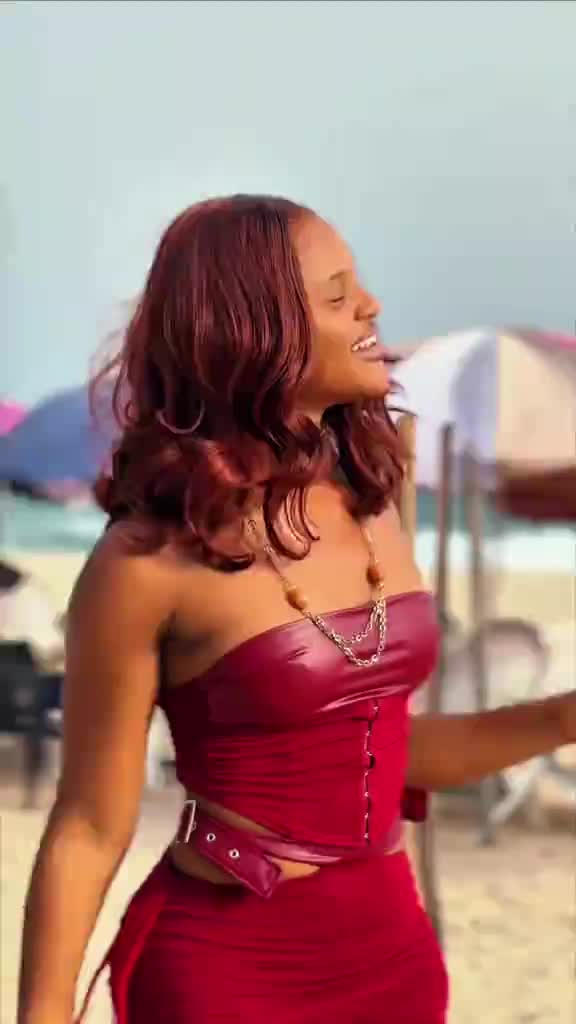 @afroblueries