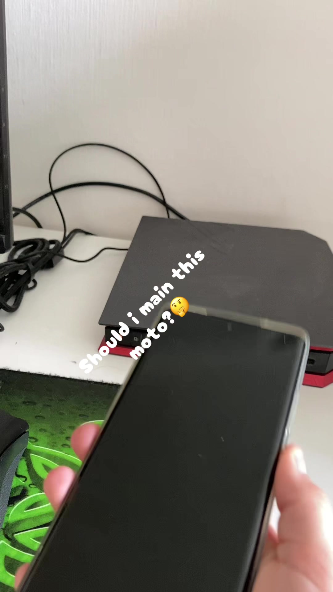 @Xiaomi 12 is best to main