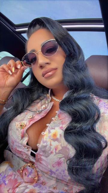 @๐ Adela ๐
