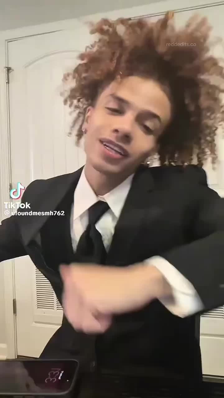 @Redseditsss🦦