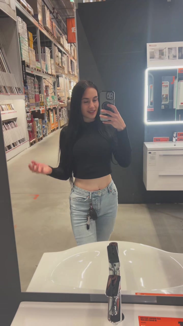 @Iulia👑