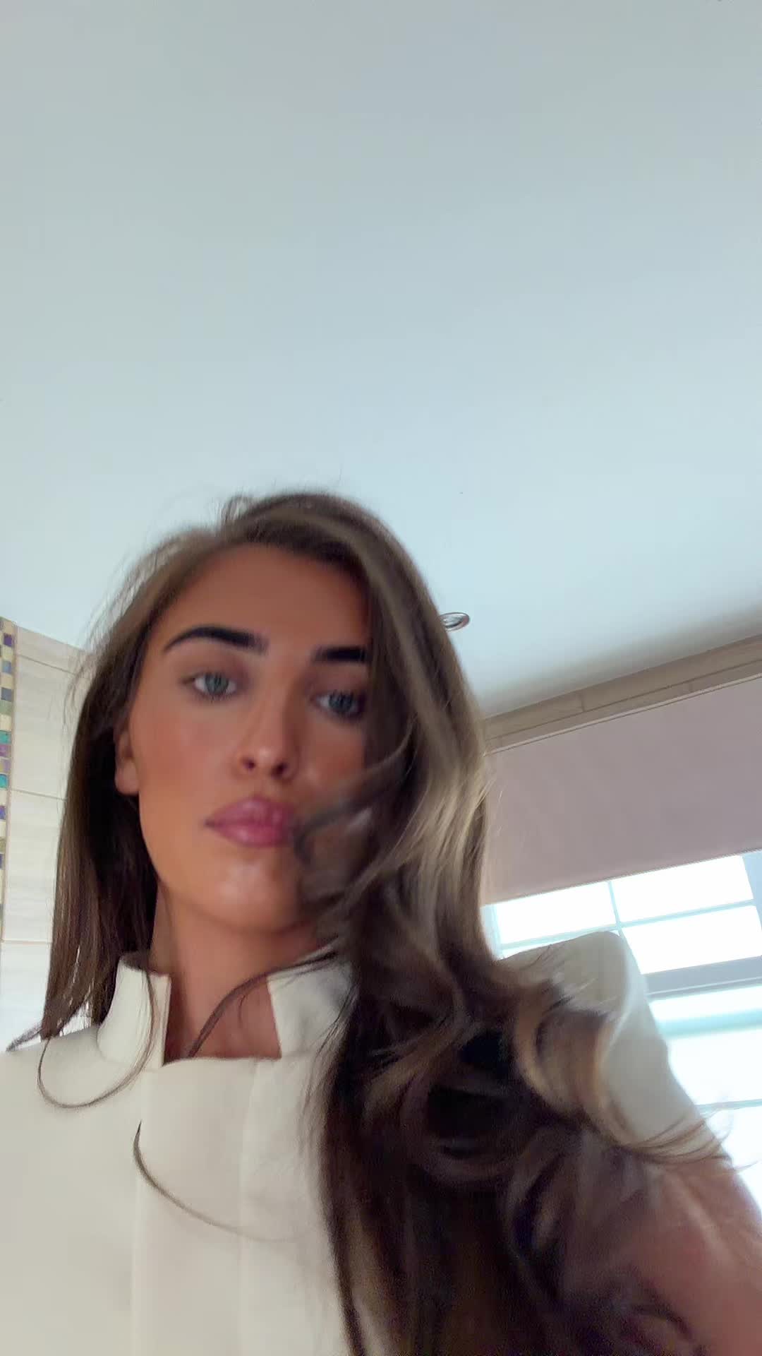 @louierosesmith_x