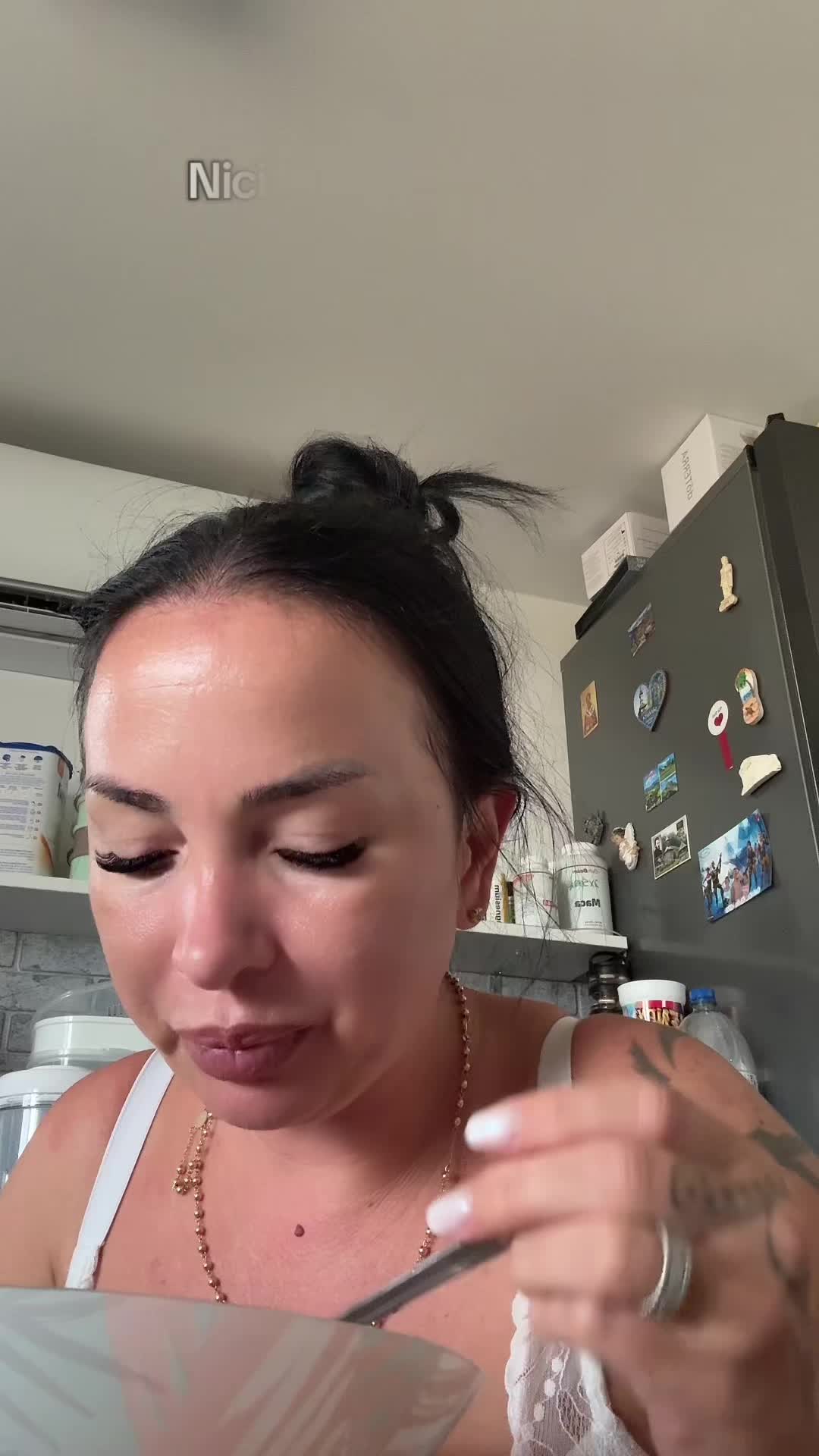@𝓐𝓷𝓭𝓻𝓮𝓮𝓪 𝓐𝓯𝓽𝓮𝓷𝓮