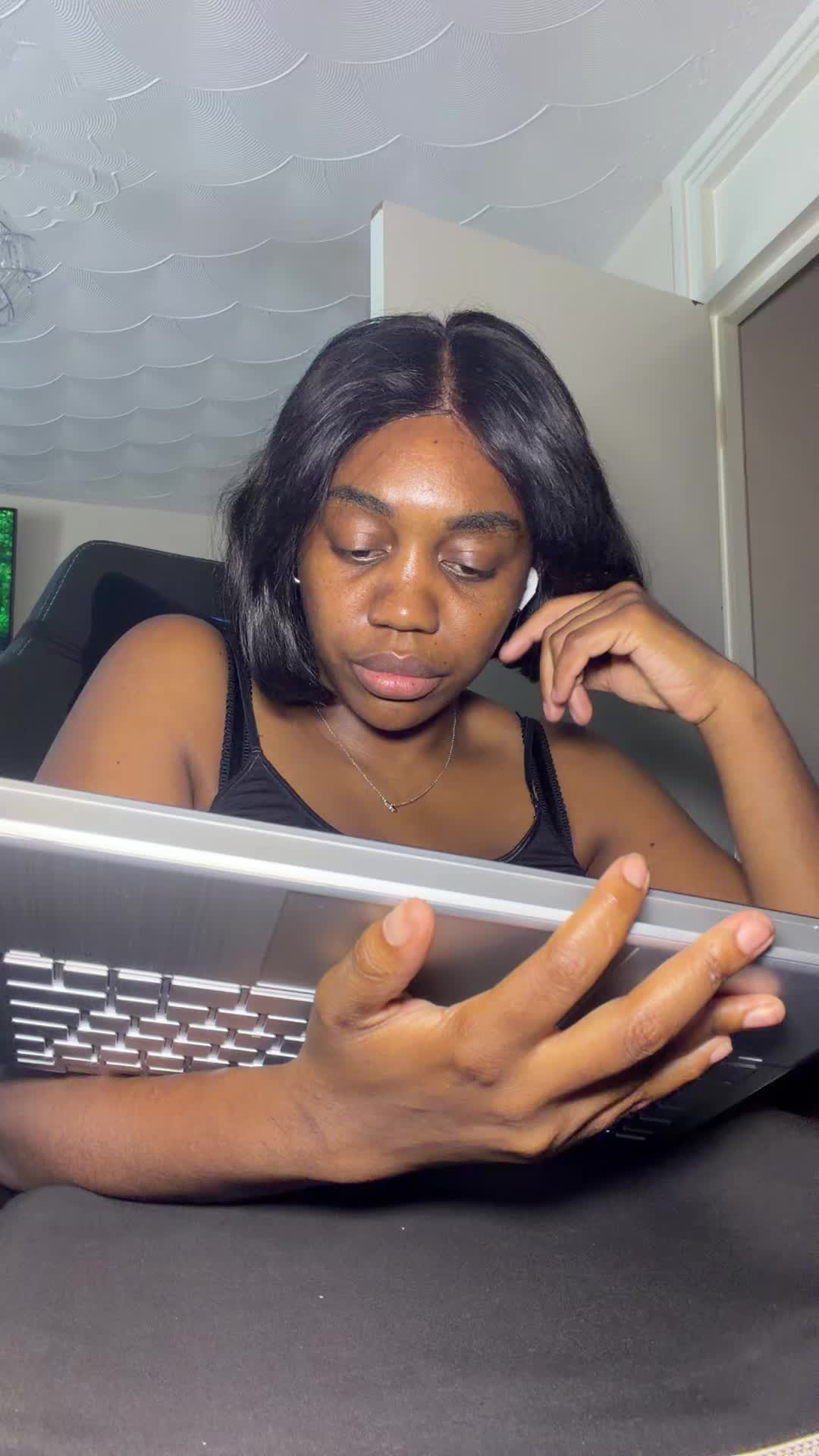 @Ndihole