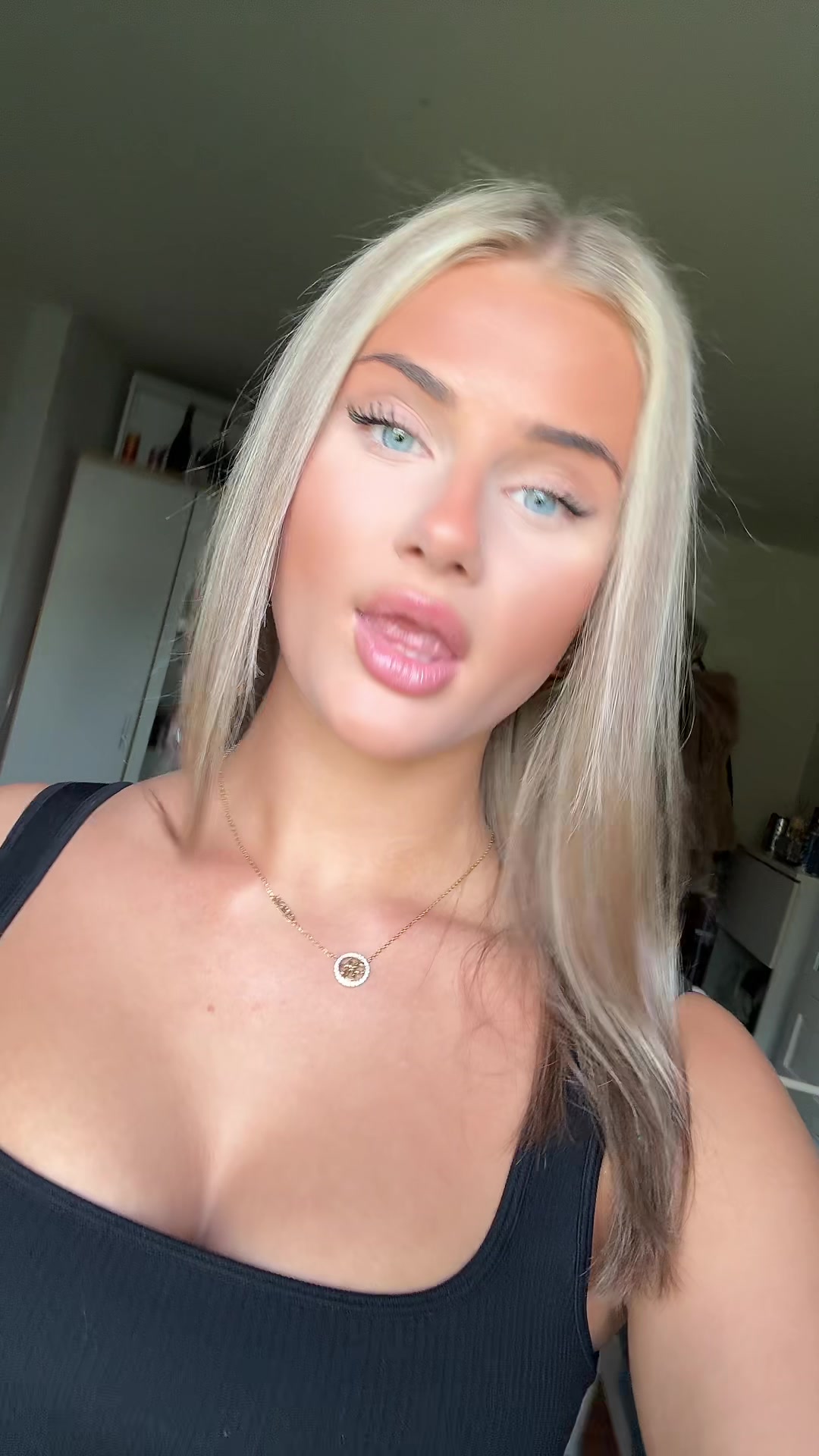@Victoriasilviaa