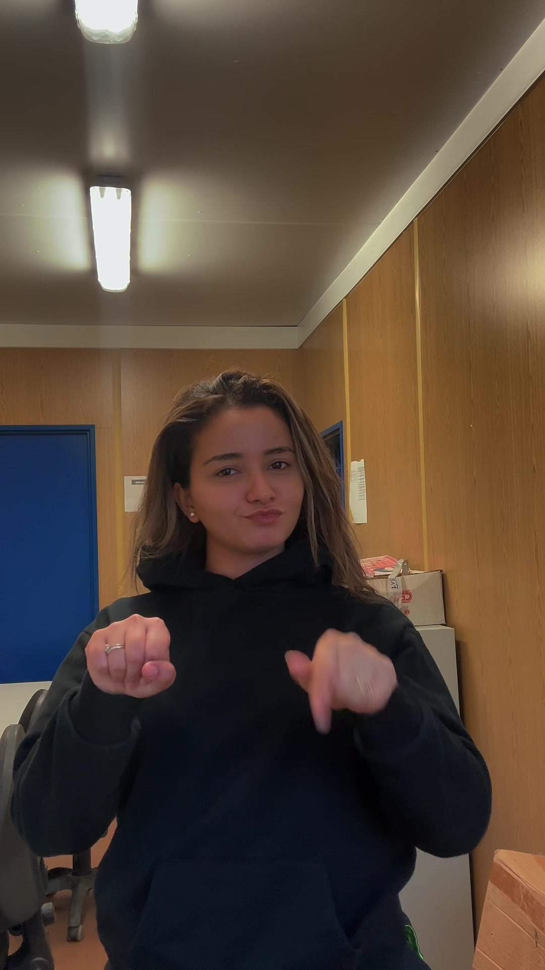 @Bibi