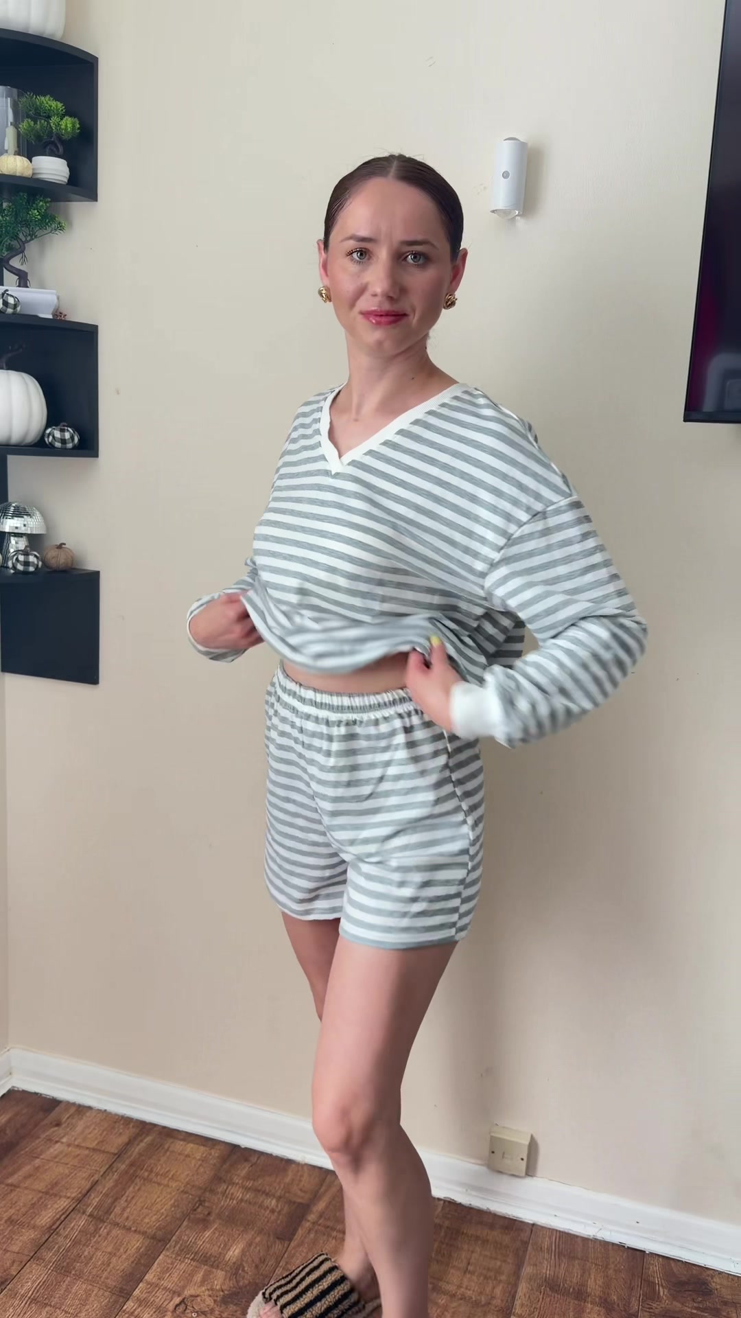 @SimplyHelen