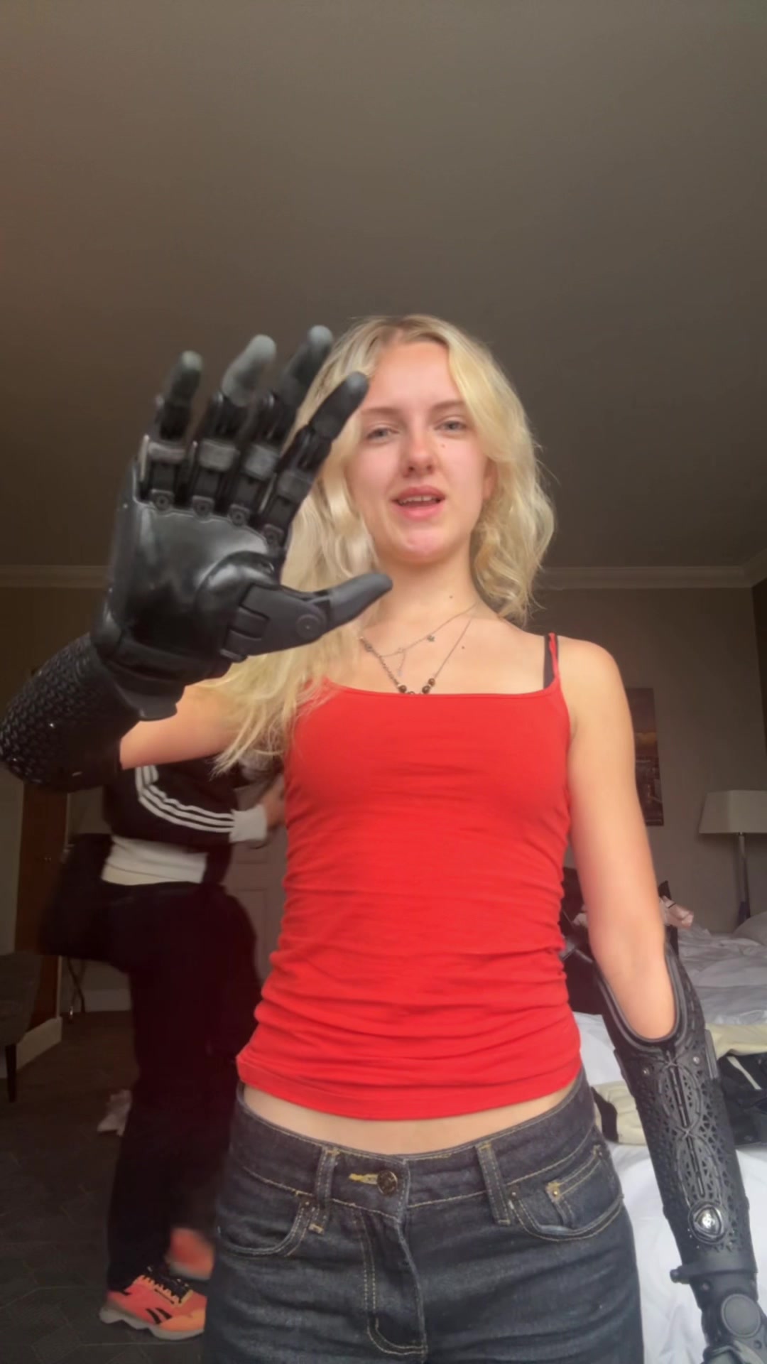 @tillylockey