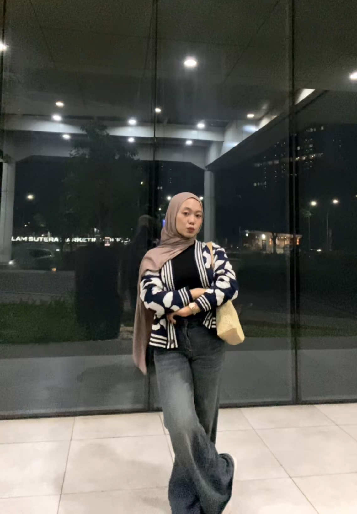 @i l a🌛