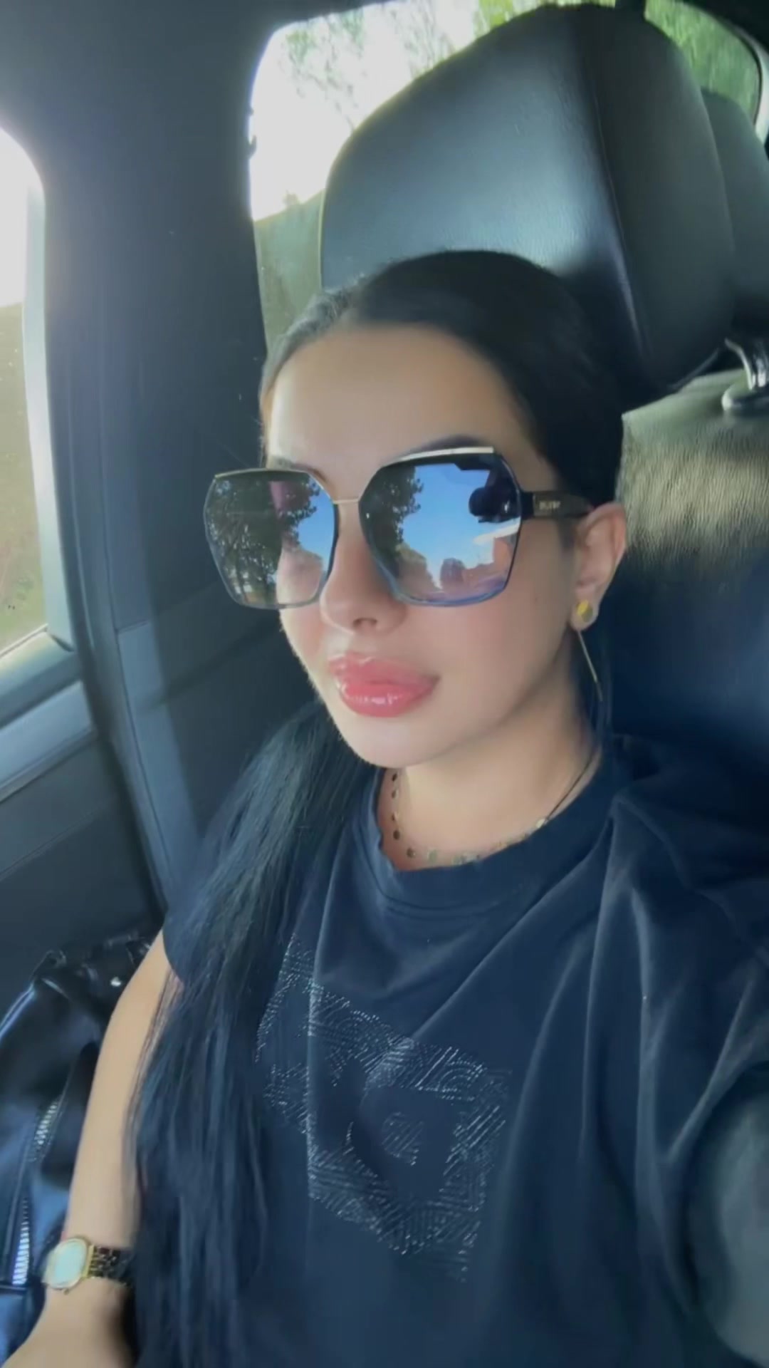 @MELLYME