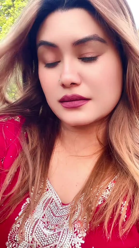 @shantichand.🧿❤️🫠✈️