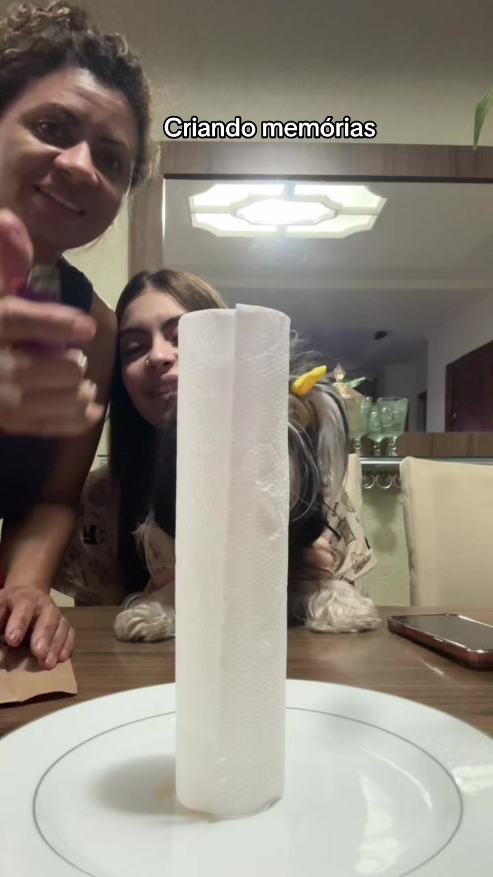 @Carleane rainha dos tutanos