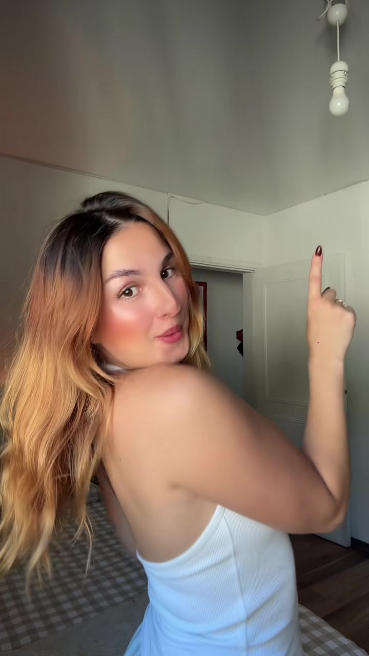 @lindsay Marie