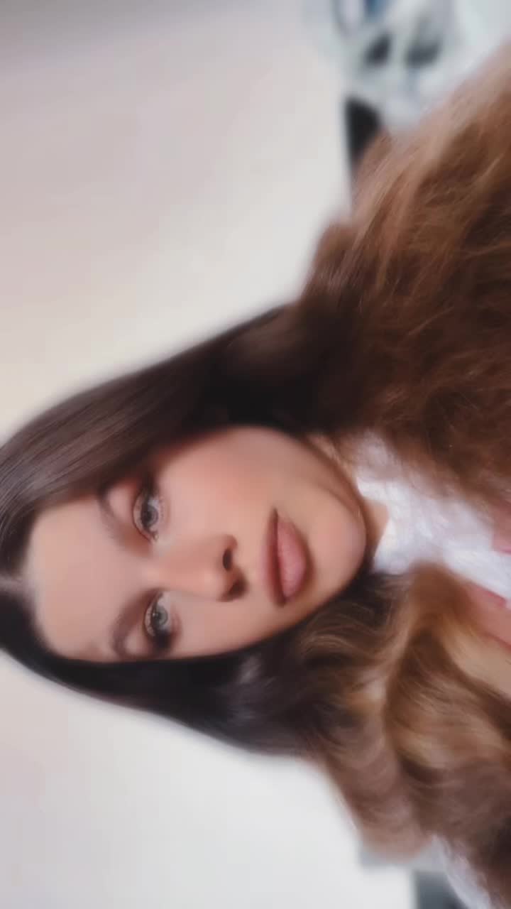 @Holly Louise 🦋🥰