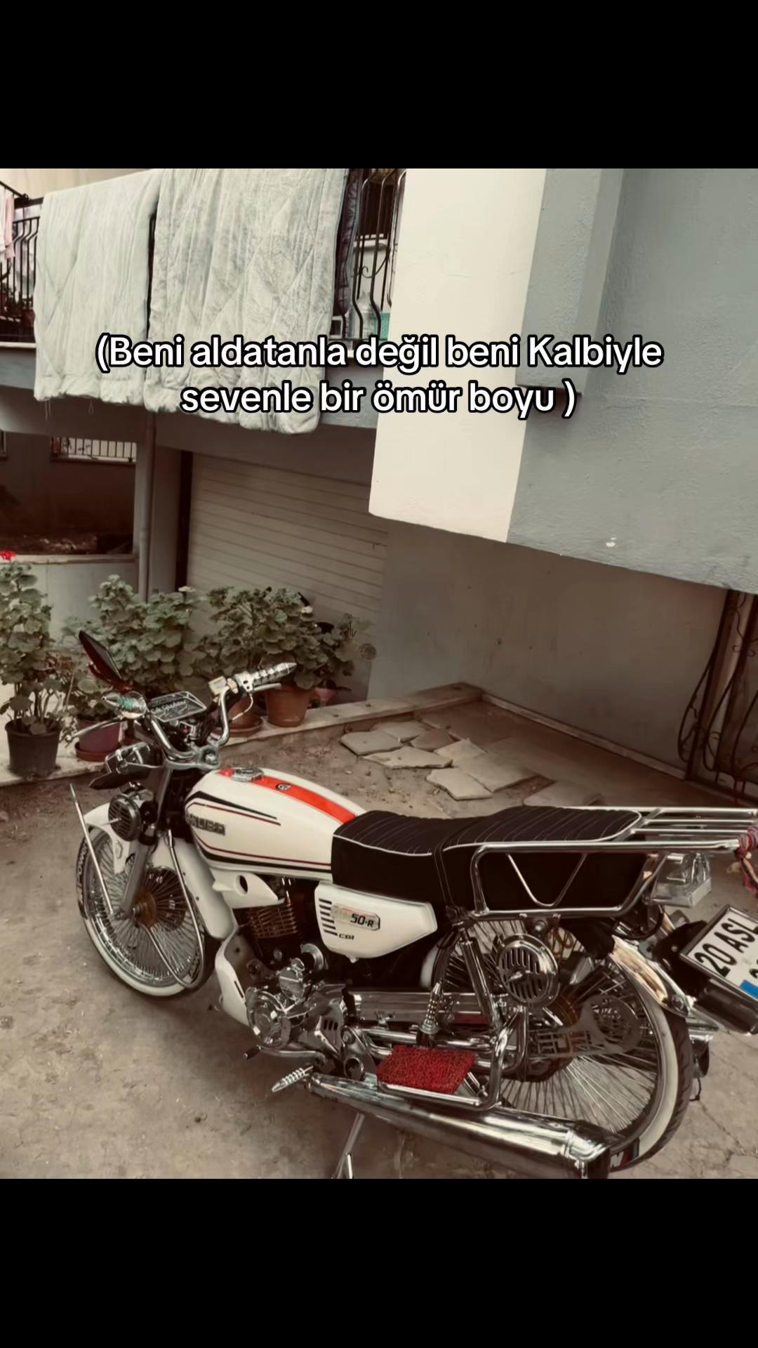 @𝑨𝑲𝑲 𝑮𝑨𝑹𝑨𝑮𝑬