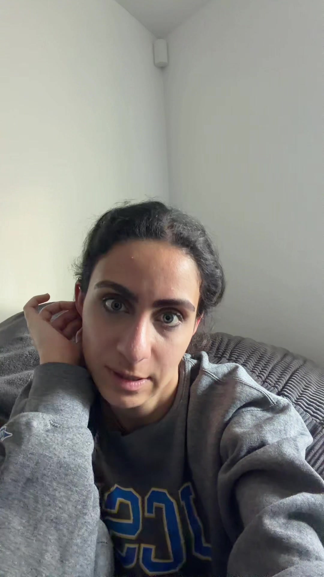 @Nazeli