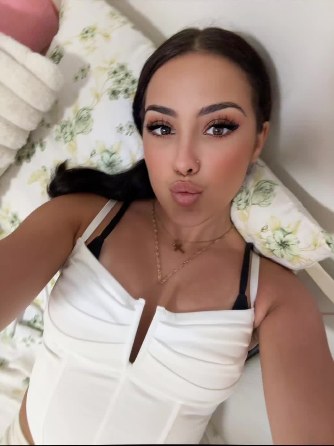 @𝐒𝐀𝐑𝐀 𝐒𝐓𝐎𝐀𝐍𝐎𝐕𝐒𝐊𝐀