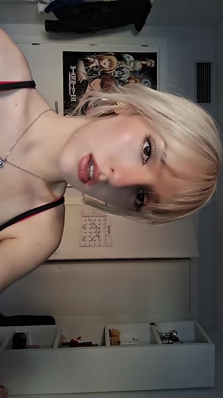 @𝒎𝒂𝒓𝒓𝒛 🦈