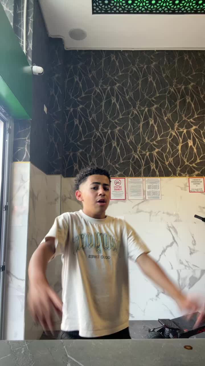 @MIMMOFLOWJR4L