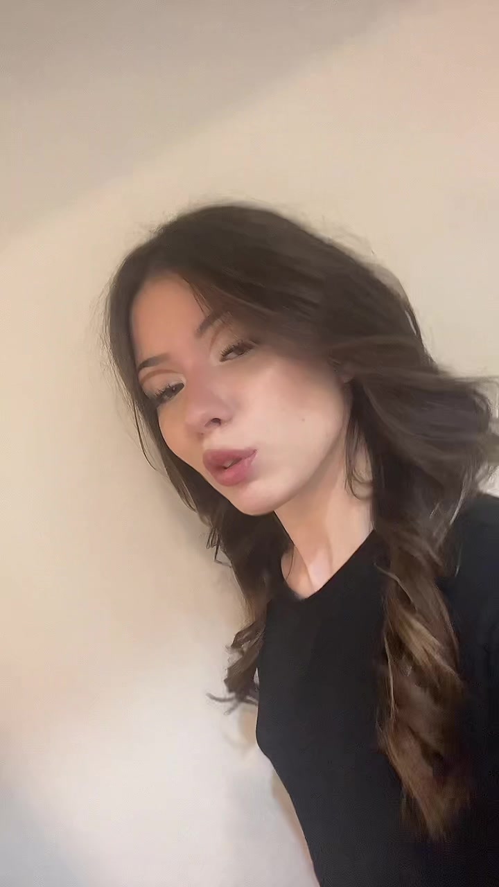 @💋