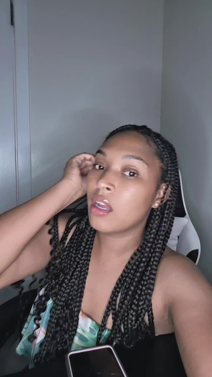 @Auribabyy