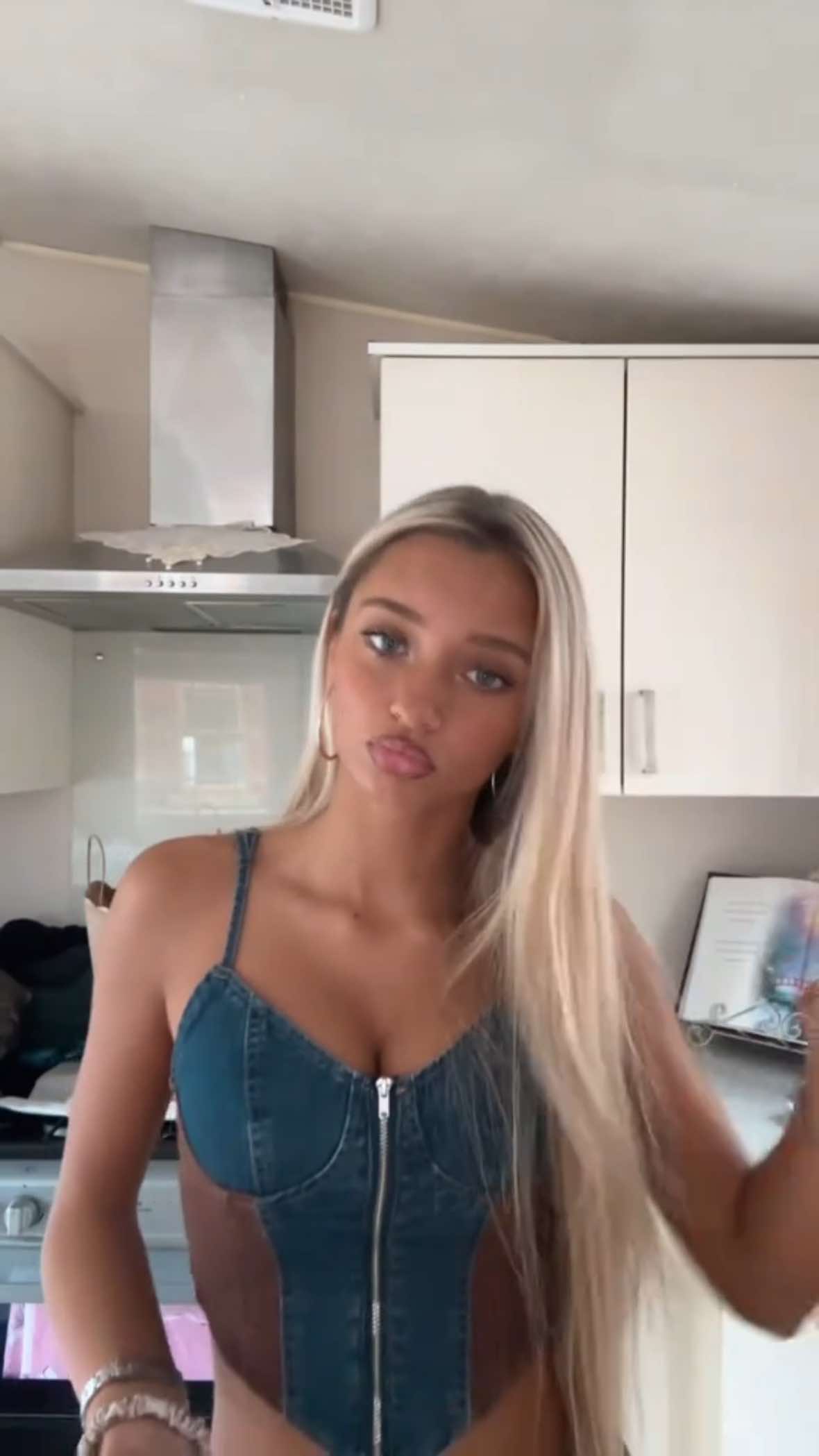 @𝐛𝐞𝐭𝐬𝐲