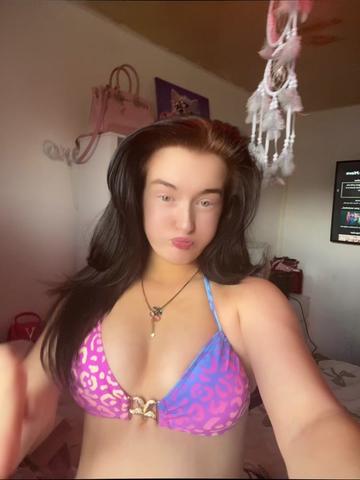 @MissSophia