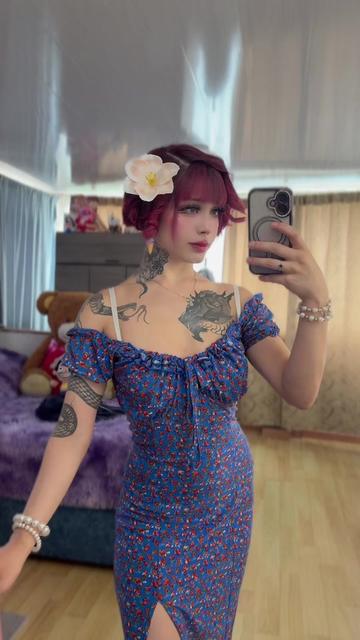 @Cute_loree