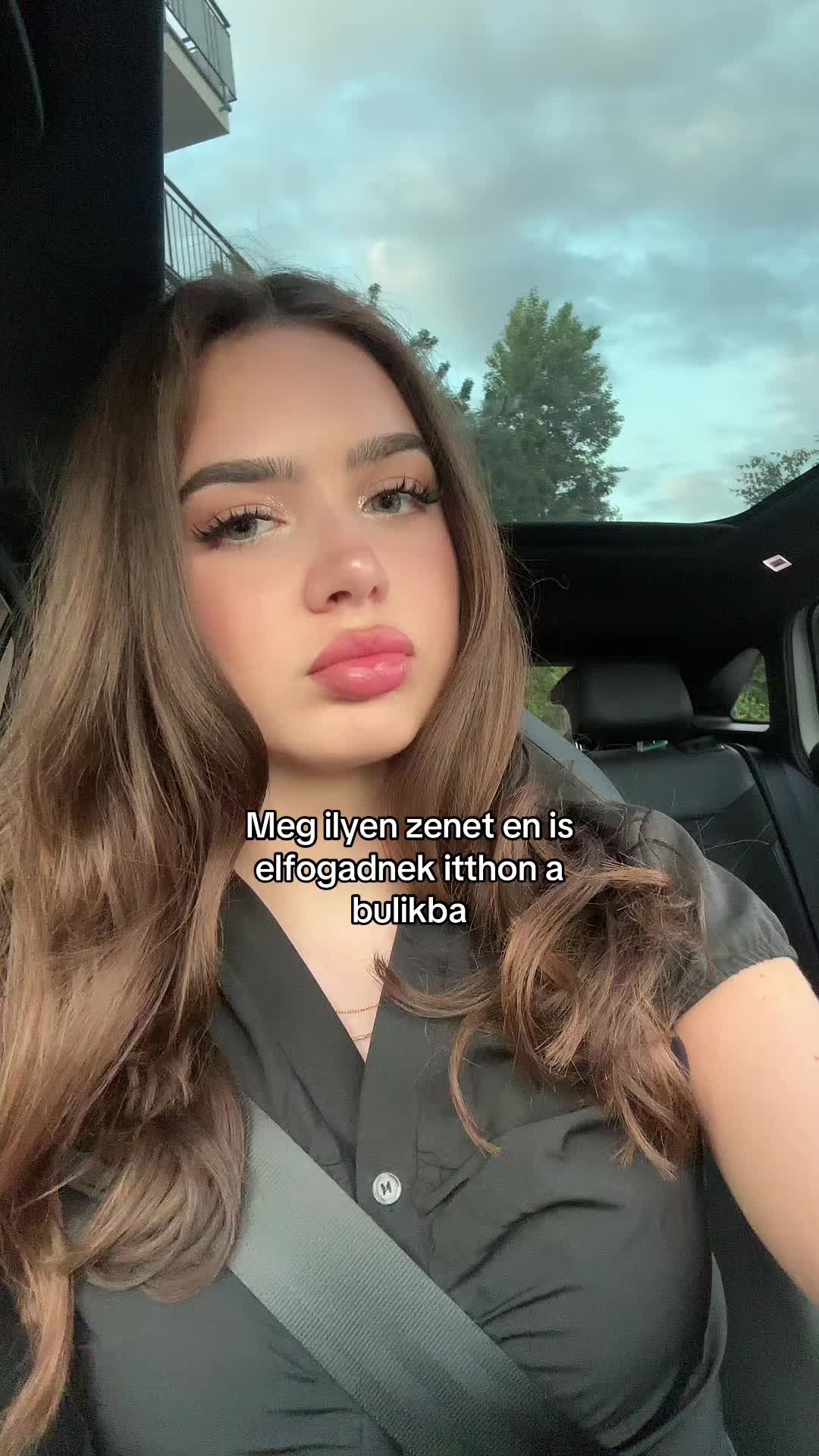 @Laura