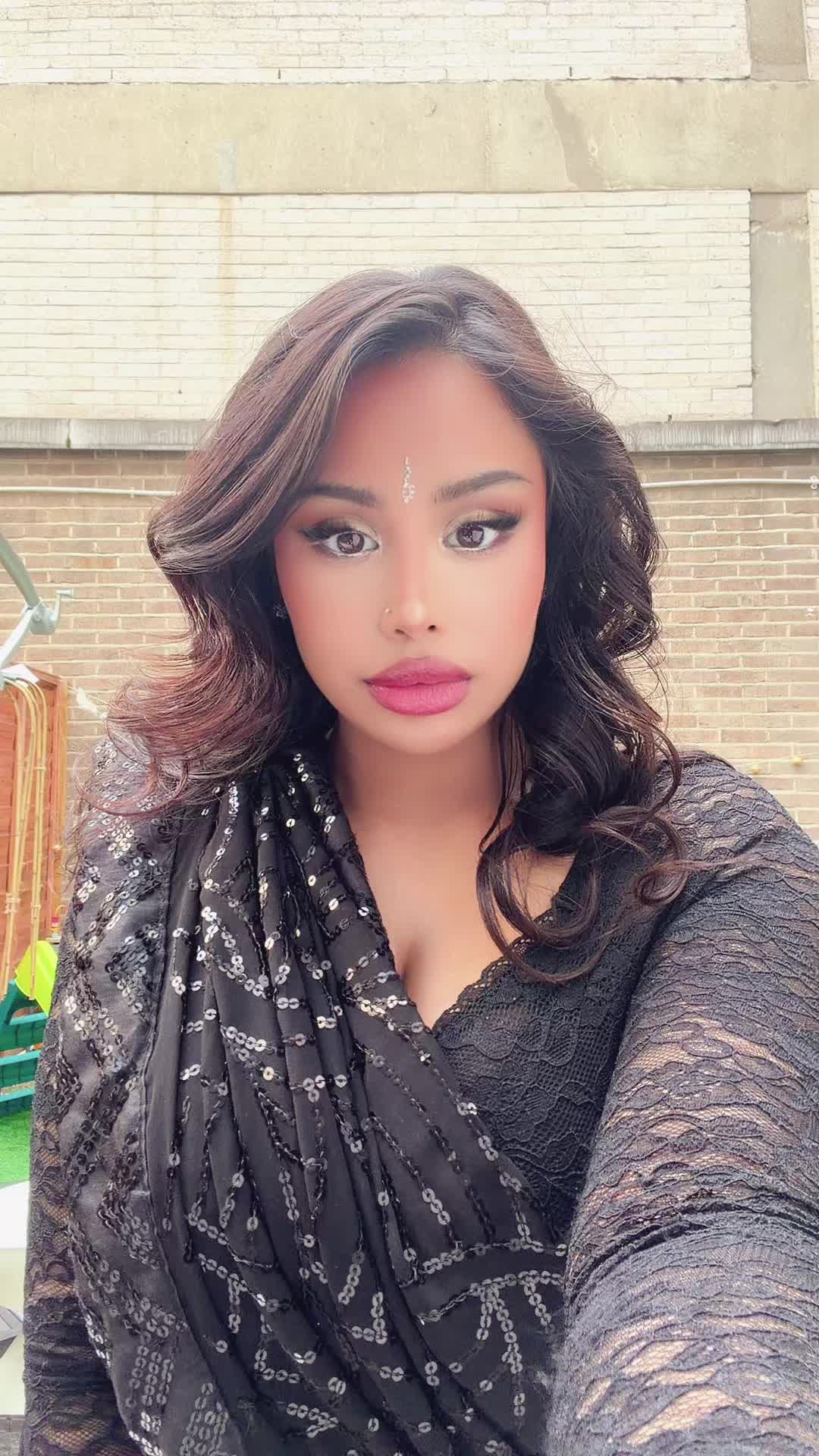 @♥︎𝐸𝓁𝓁