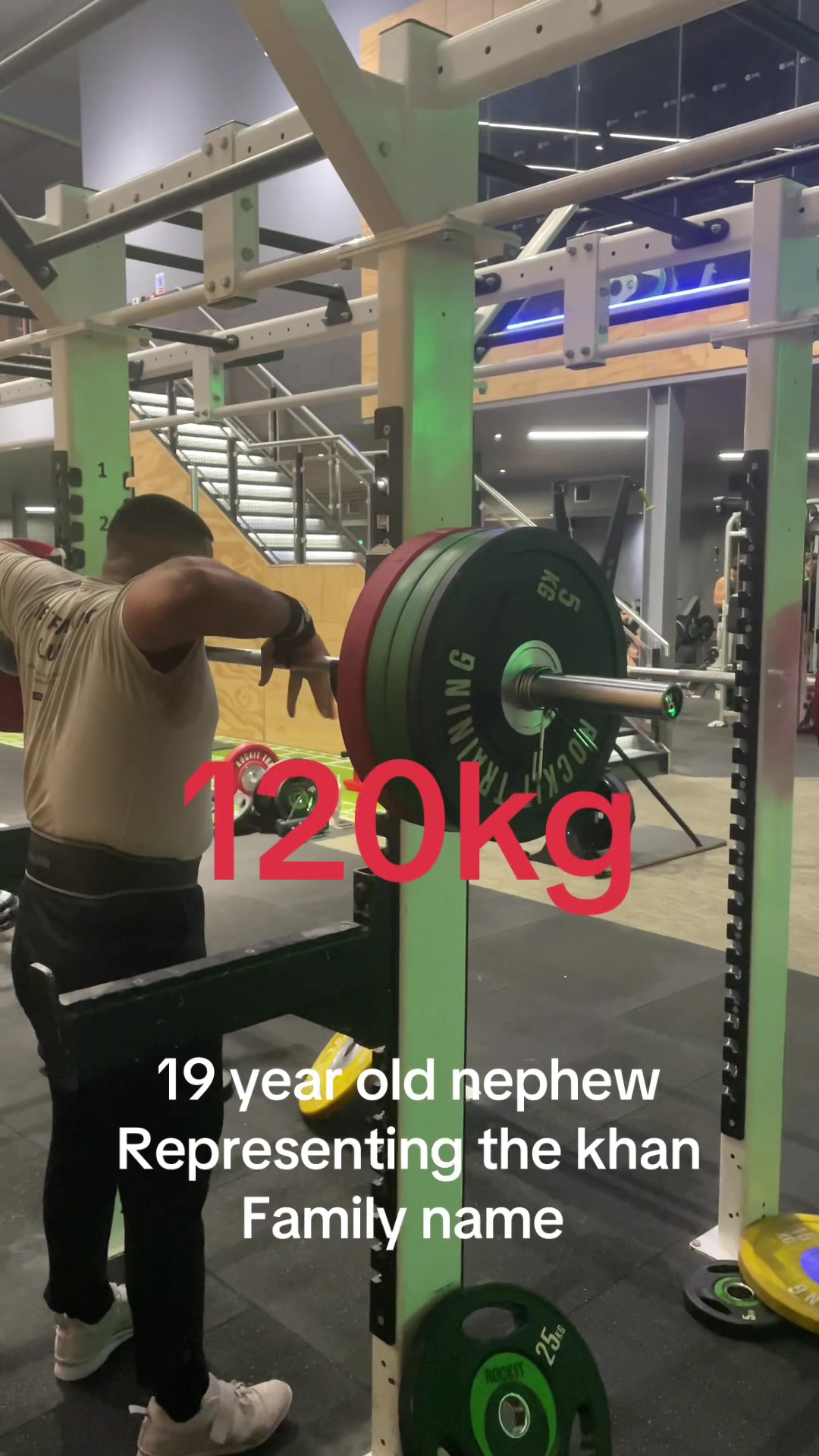 @FOODMONSTER333