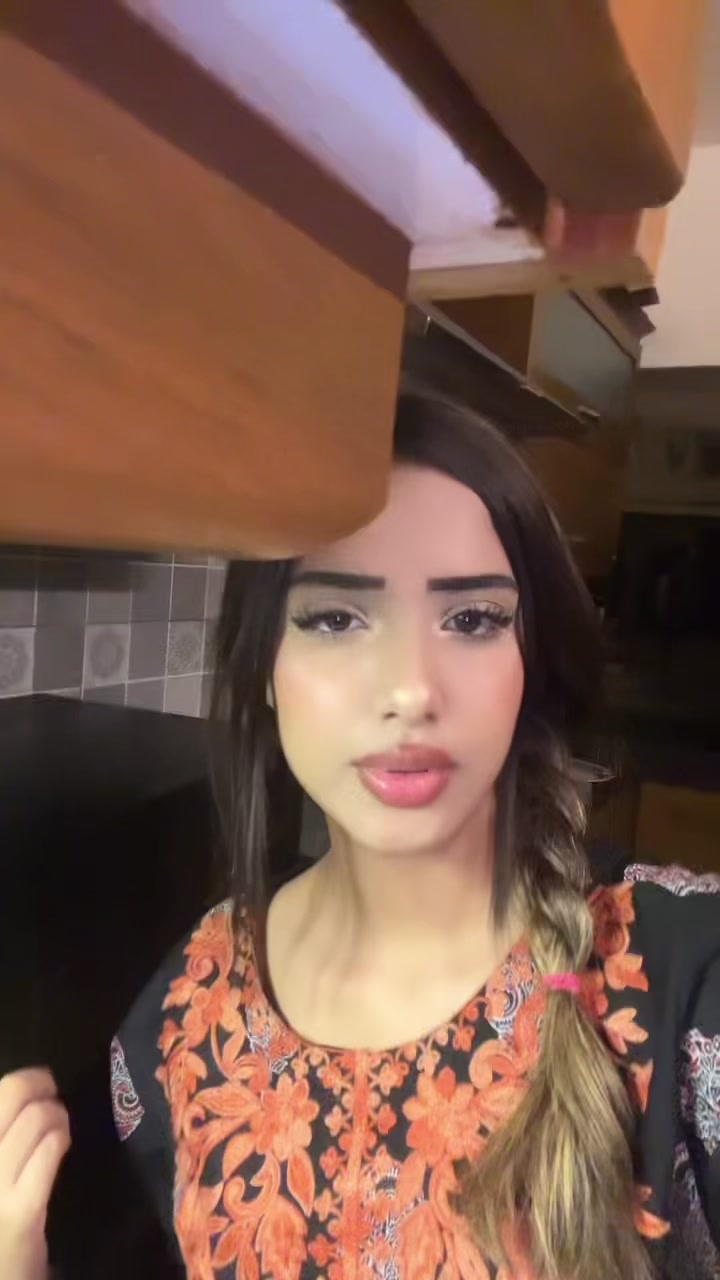 @m.