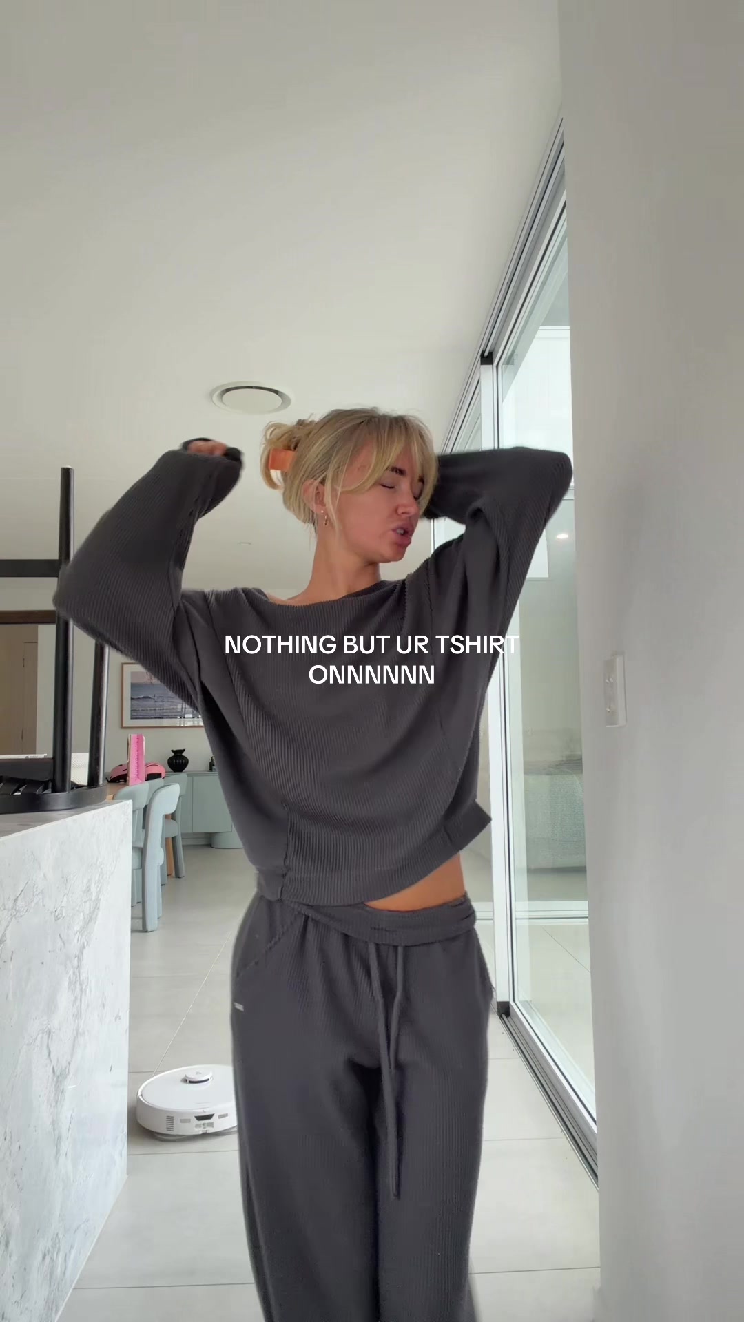 @strawbigaill