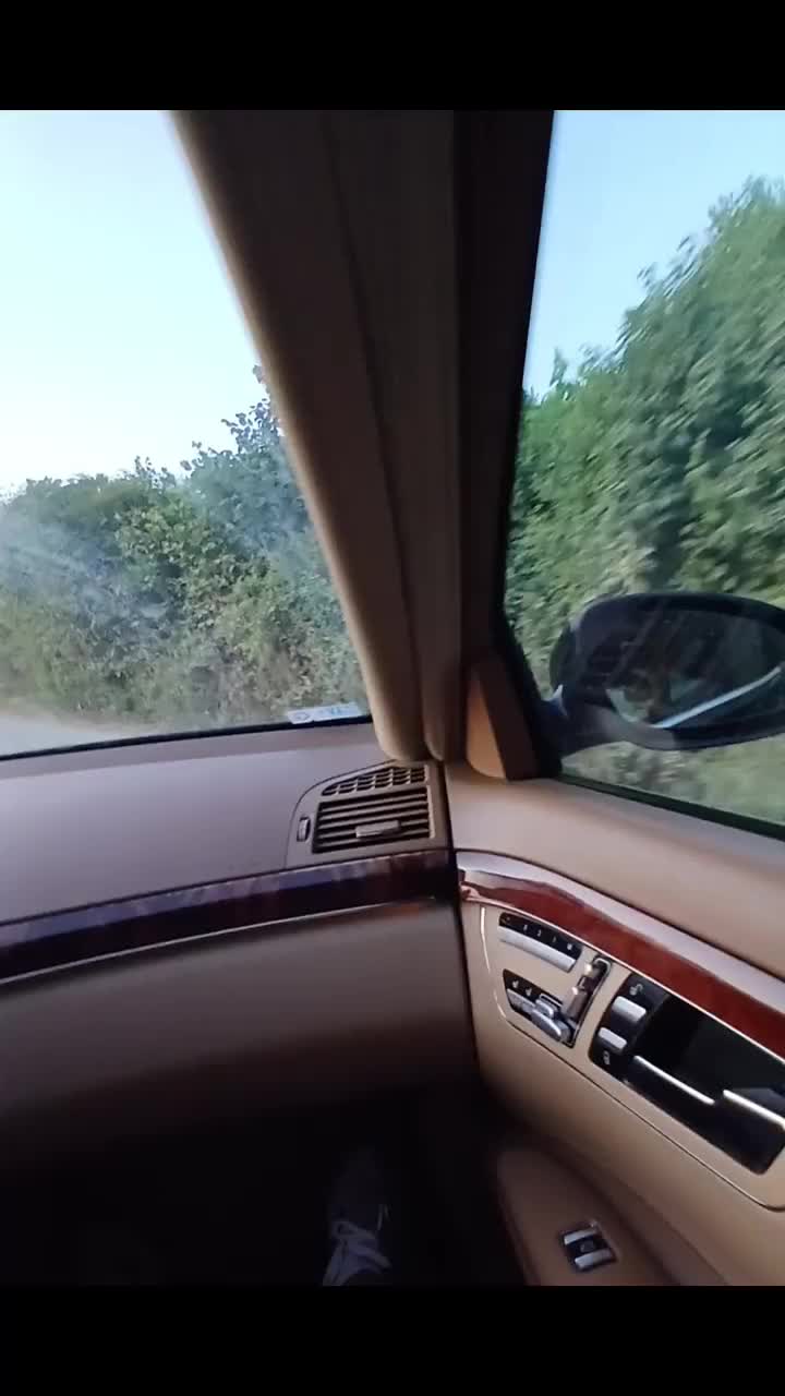 @Klajdi