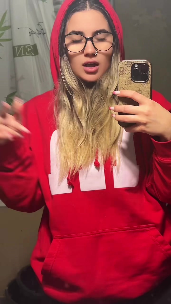 @Maria Szabo