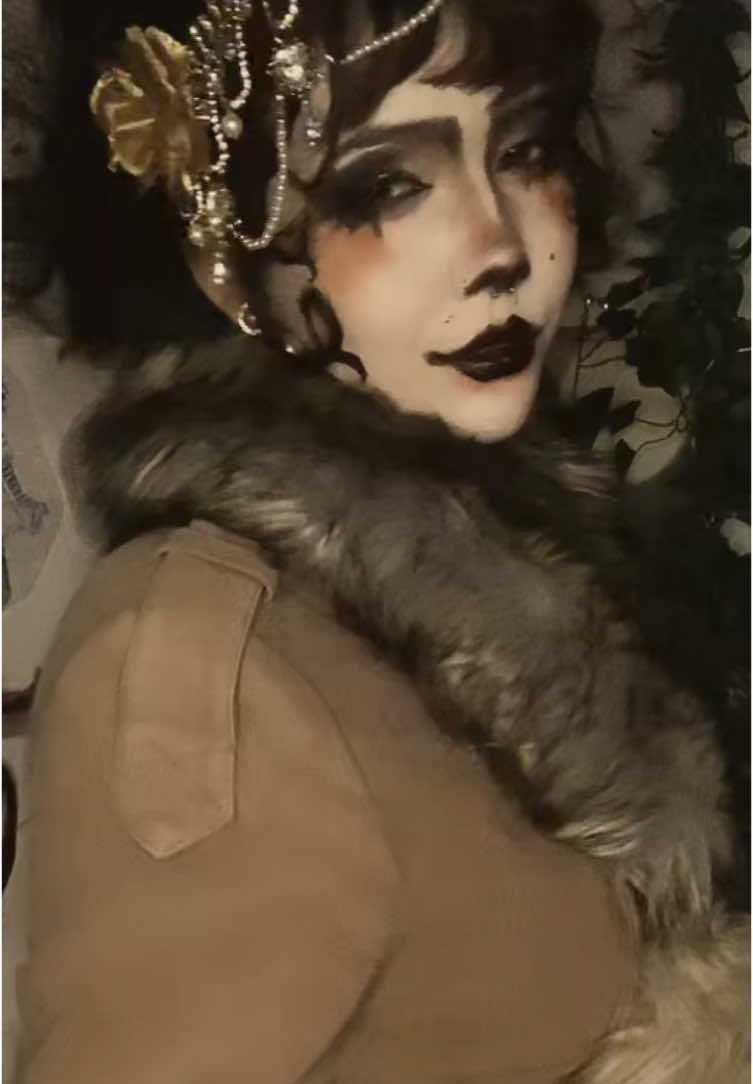 @🦝🥀𝕄𝕚𝕜𝕒🥀🦝