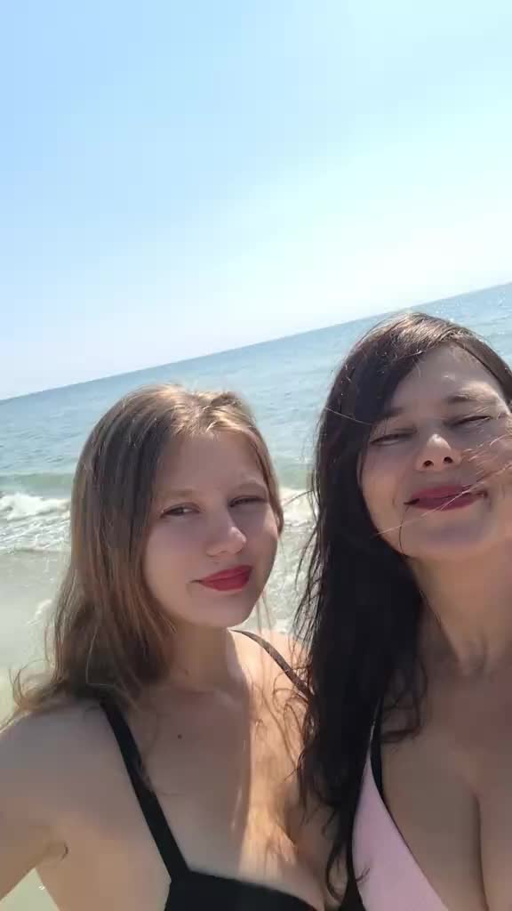 @Mirela50