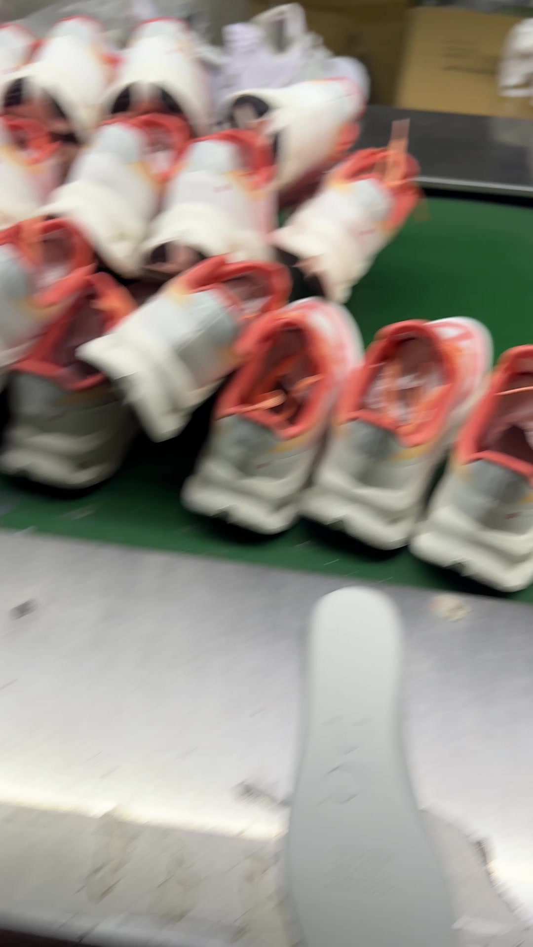 @Wholesale sneakers001