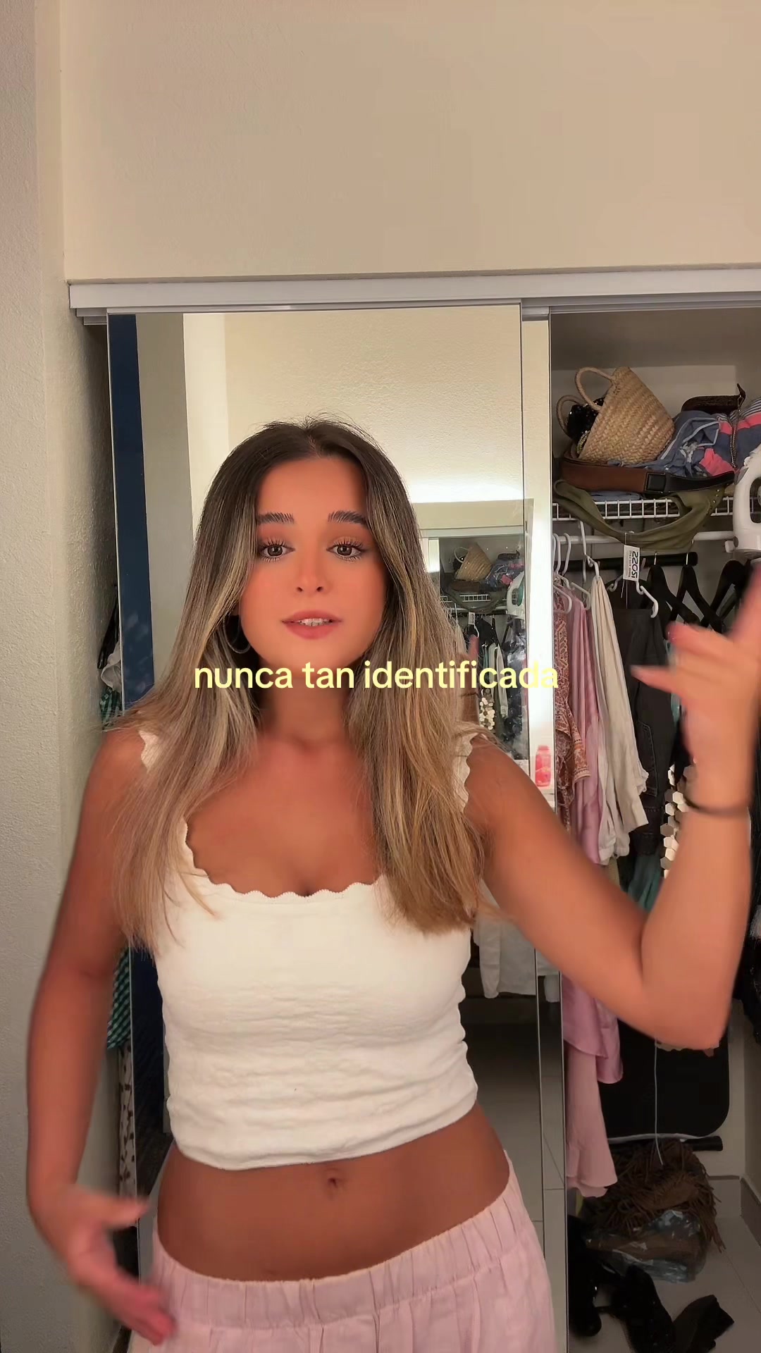@elen ⋆ ˚❀˖° ⋆