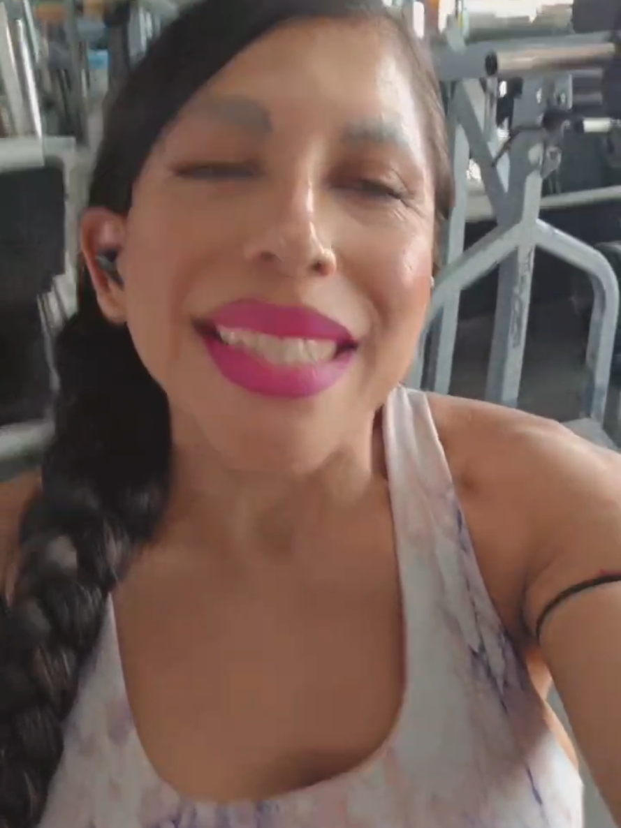 @Tanya Sofía