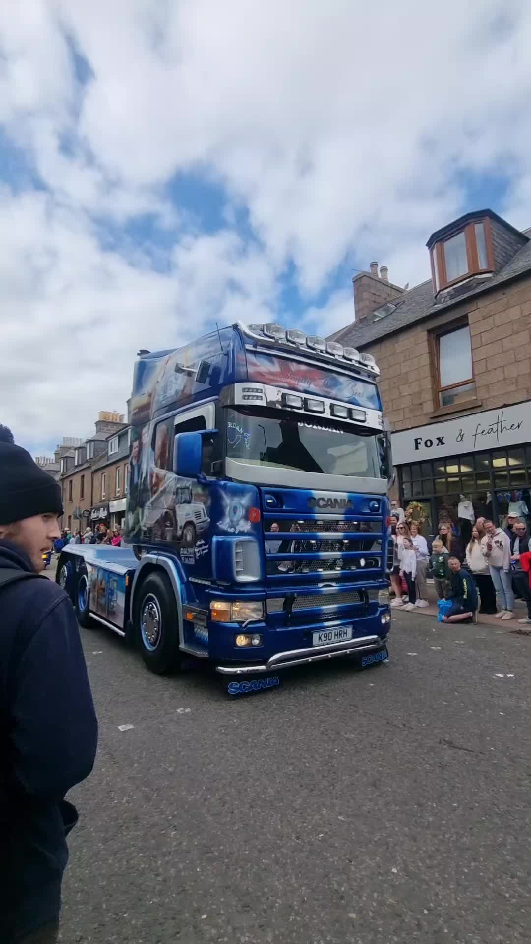@DrumlithieTruckSpotter🚛